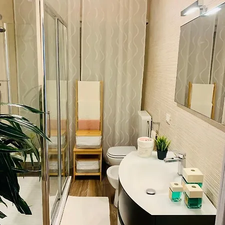 Homestay Un Condominio In Centro Only Women *